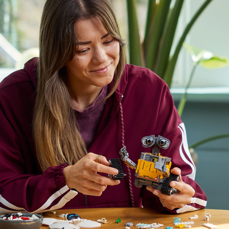 LEGO® Disney Pixar 43279 WALL-E und EVE