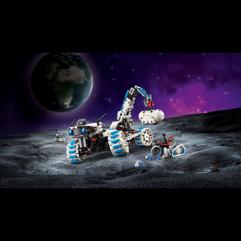 LEGO® Technic™ 42211 Lunar Outpost™ Mondrover-Raumfahrzeug