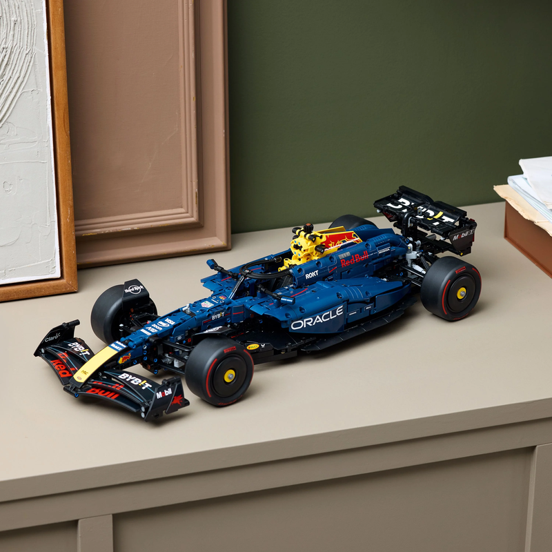 LEGO® Technic™ 42206 Oracle Red Bull Racing RB20 F1 Rennauto