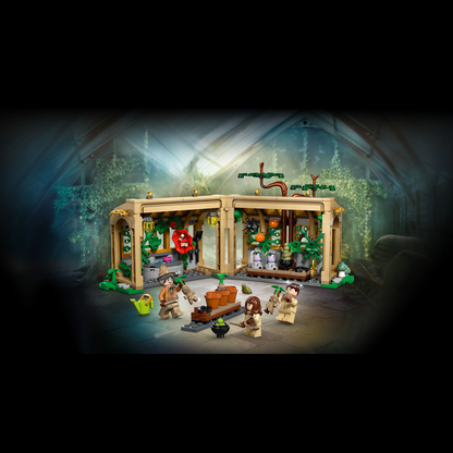 LEGO® Harry Potter™ 76445 Schloss Hogwarts™: Kräuterkundeunterricht