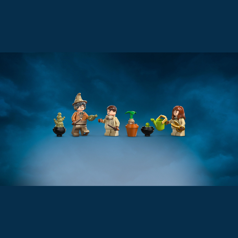 LEGO® Harry Potter™ 76445 Schloss Hogwarts™: Kräuterkundeunterricht